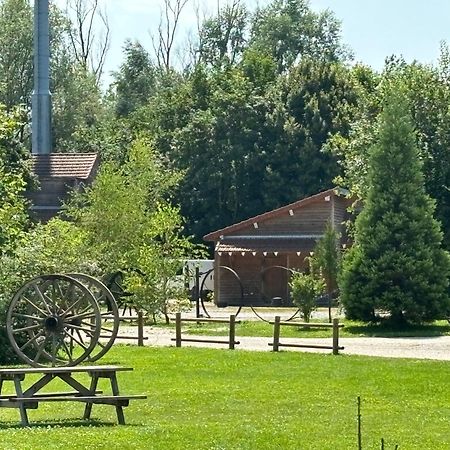 Western City Troyes Barberey-Saint-Sulpice Dış mekan fotoğraf