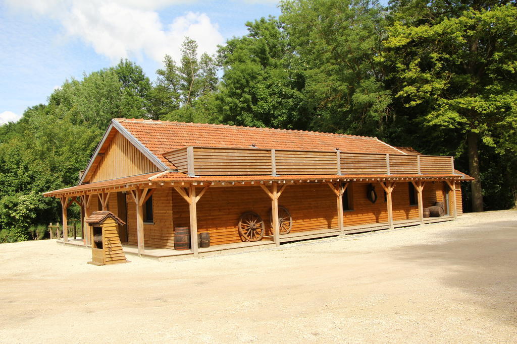 Western City Troyes Barberey-Saint-Sulpice Oda fotoğraf